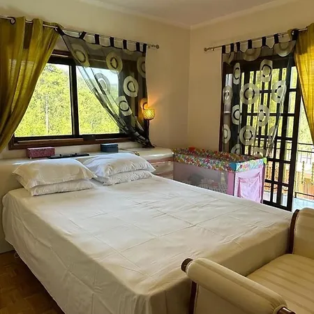 아파트 Casa Travessa Do Monte By Lovelystay